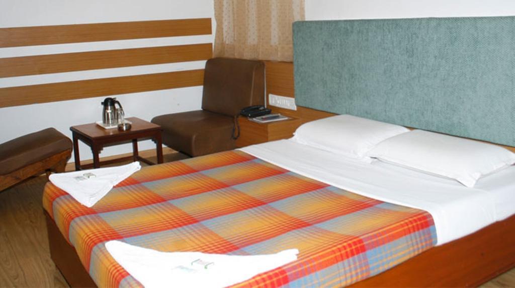 Hotel Kanishka Phg Bangalore Zimmer foto